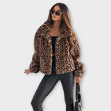 Leocadia - Casaco de Pelo Sintético em Estampa de Leopardo