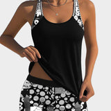 Conjunto de fato de banho moderno