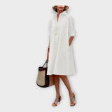 Vestido Polo Elegante em Tecido Premium