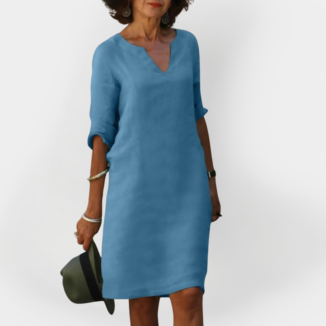 Vestido Diário com Decote em V