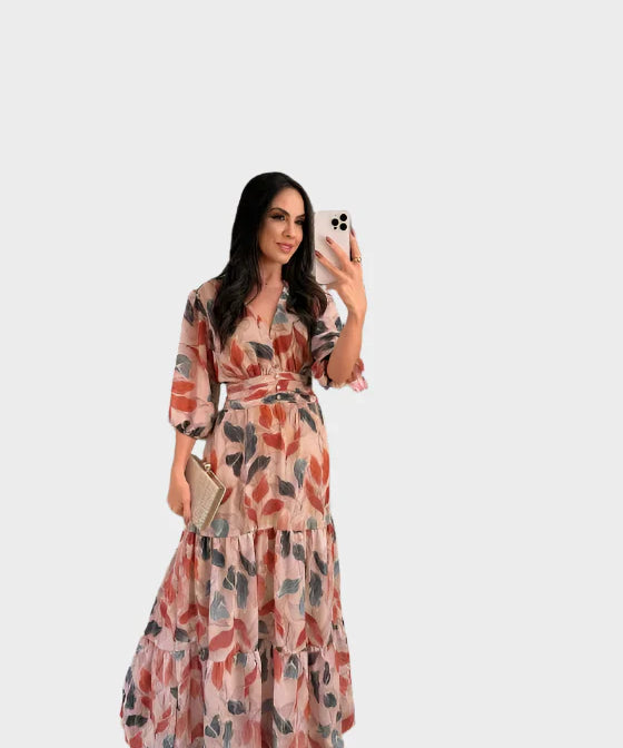 Vestido Longo com Padrão Floral e Corte Confortável para Dias Elegantes