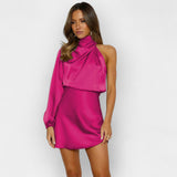 Vestido de Cetim com Design Assimétrico