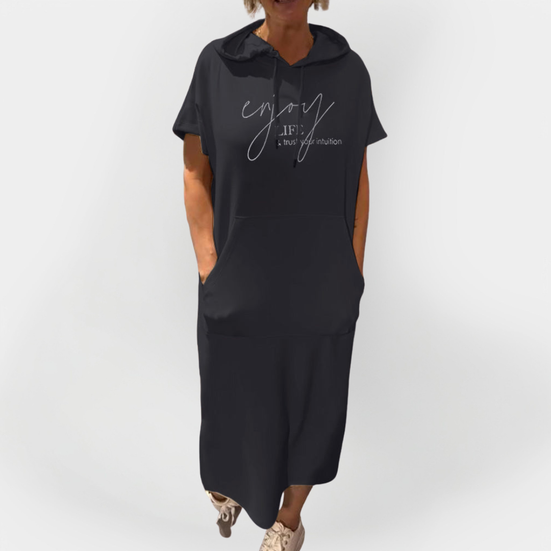 Vestido Diário com Capuz