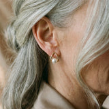 Brincos Ocos Triangulares com Pérolas Elegantes