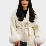 Dagmar™ | Casaco elegante com pelagem ecológica