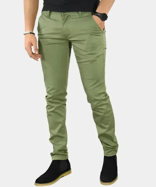 Daniel™ | Calças Slim Fit Essenciais