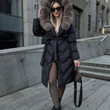 Nova™ | Elegante casaco com gola de pele sintética