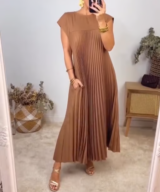 Matilde - Vestido Plissado Elegante