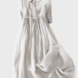 Vestido com Colarinho Elegante