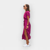 Vestido com Ajuste Confortável e Fixo