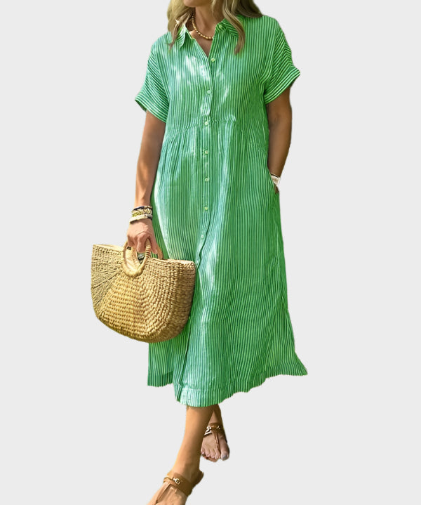 Vestido Camisa Listrado com Penas, Botões e Bolsos Funcionais