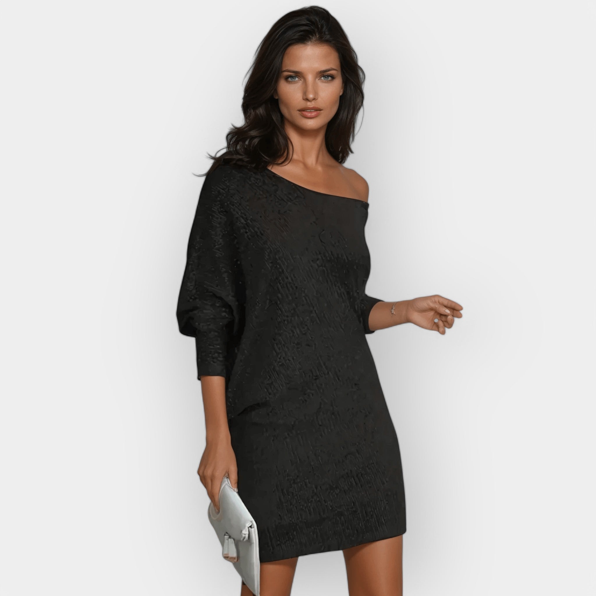 Vestido de Saída à Noite com Lantejoulas