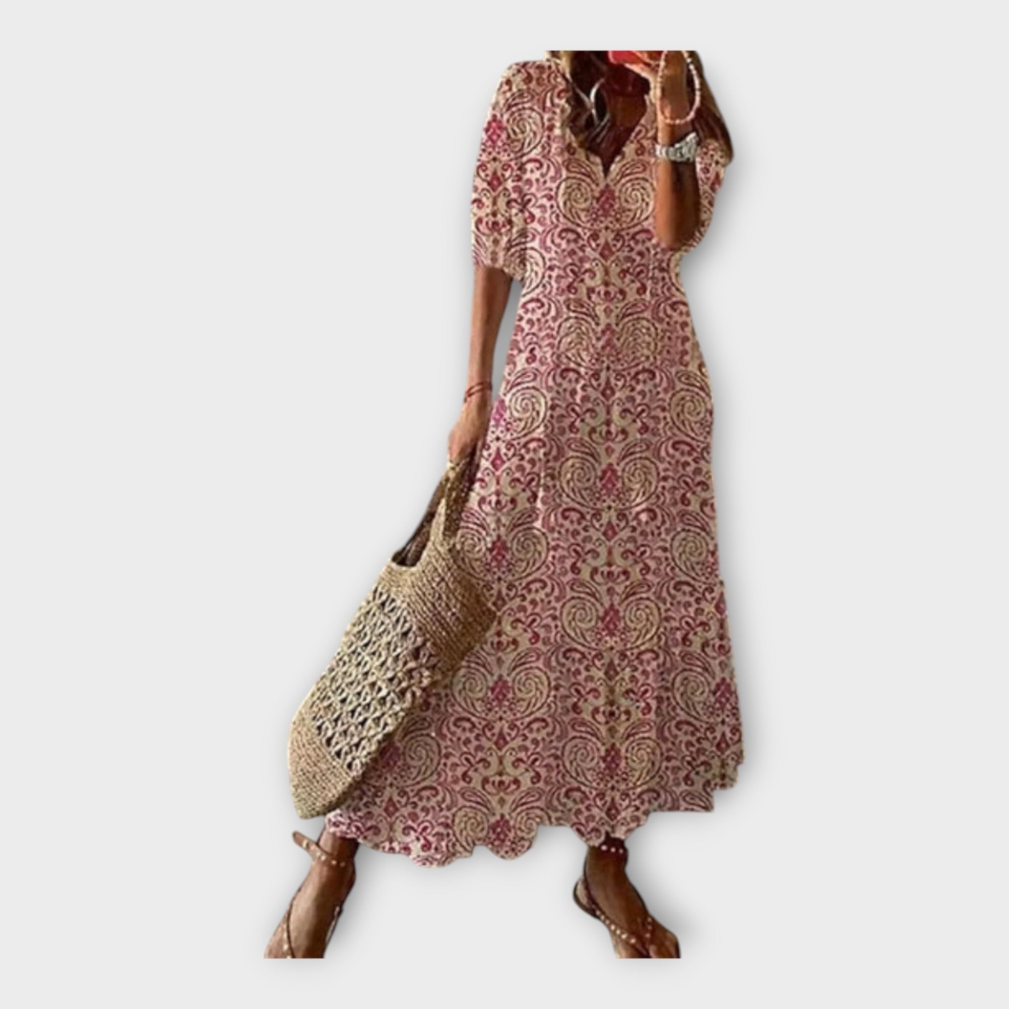 Vestido Vintage com Bordado e Decote em V