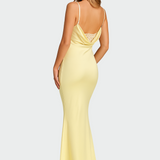 Vestido de Satén com Costas Descobertas